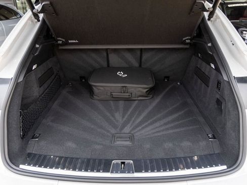 New 2026 Porsche Cayenne Turbo image 95