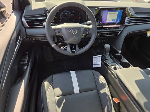 New 2026 Toyota Camry SE FWD image 6