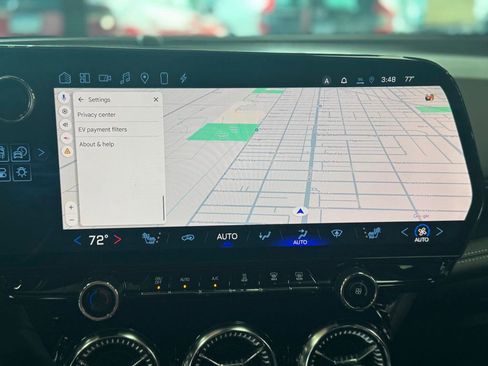 Used 2024 Chevrolet Blazer EV LT image 30