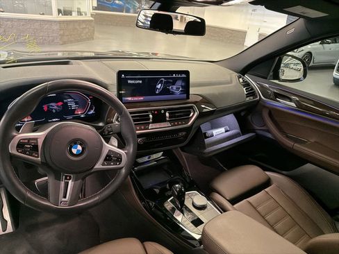 Certified 2023 BMW X4 M40i w/ Premium Package AWD/4WD image 4