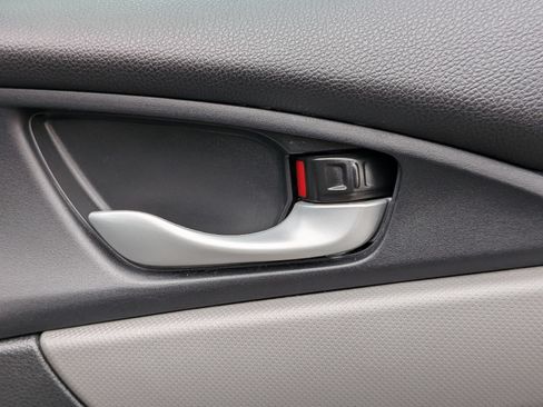 Used 2018 Honda Civic LX image 34