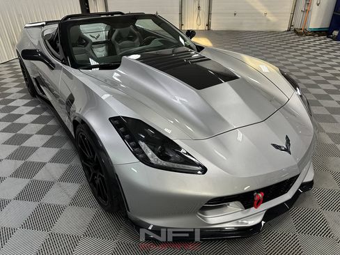 Used 2014 Chevrolet Corvette Stingray Z51 Convertible 2D w/ 3LT Preferred Equipment Group image 9