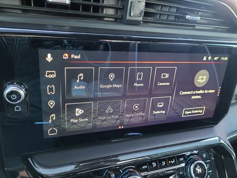 Used 2025 GMC Sierra 2500 AT4X image 24