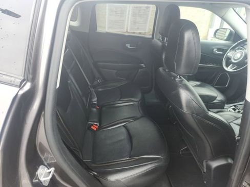 Used 2019 Jeep Compass Limited image 13