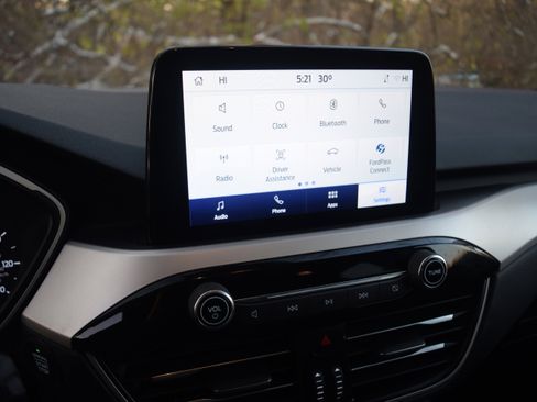 Certified 2022 Ford Escape SE w/ Convenience Package image 9