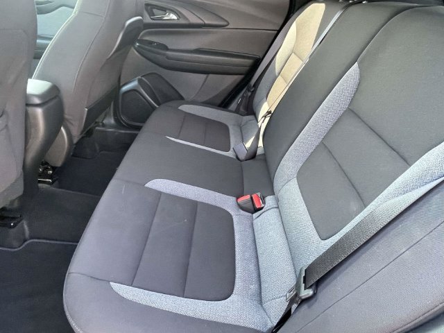 Used 2025 Chevrolet TrailBlazer LT AWD/4WD image 12