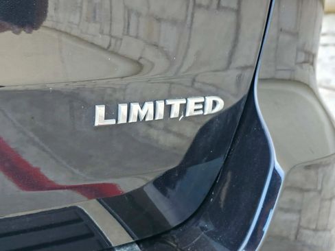 Used 2018 Jeep Grand Cherokee Limited image 29