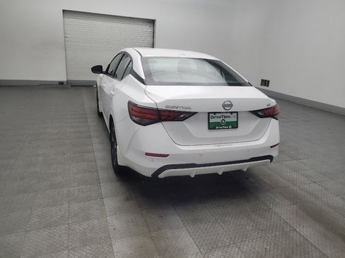 Used 2024 Nissan Sentra SV FWD image 5