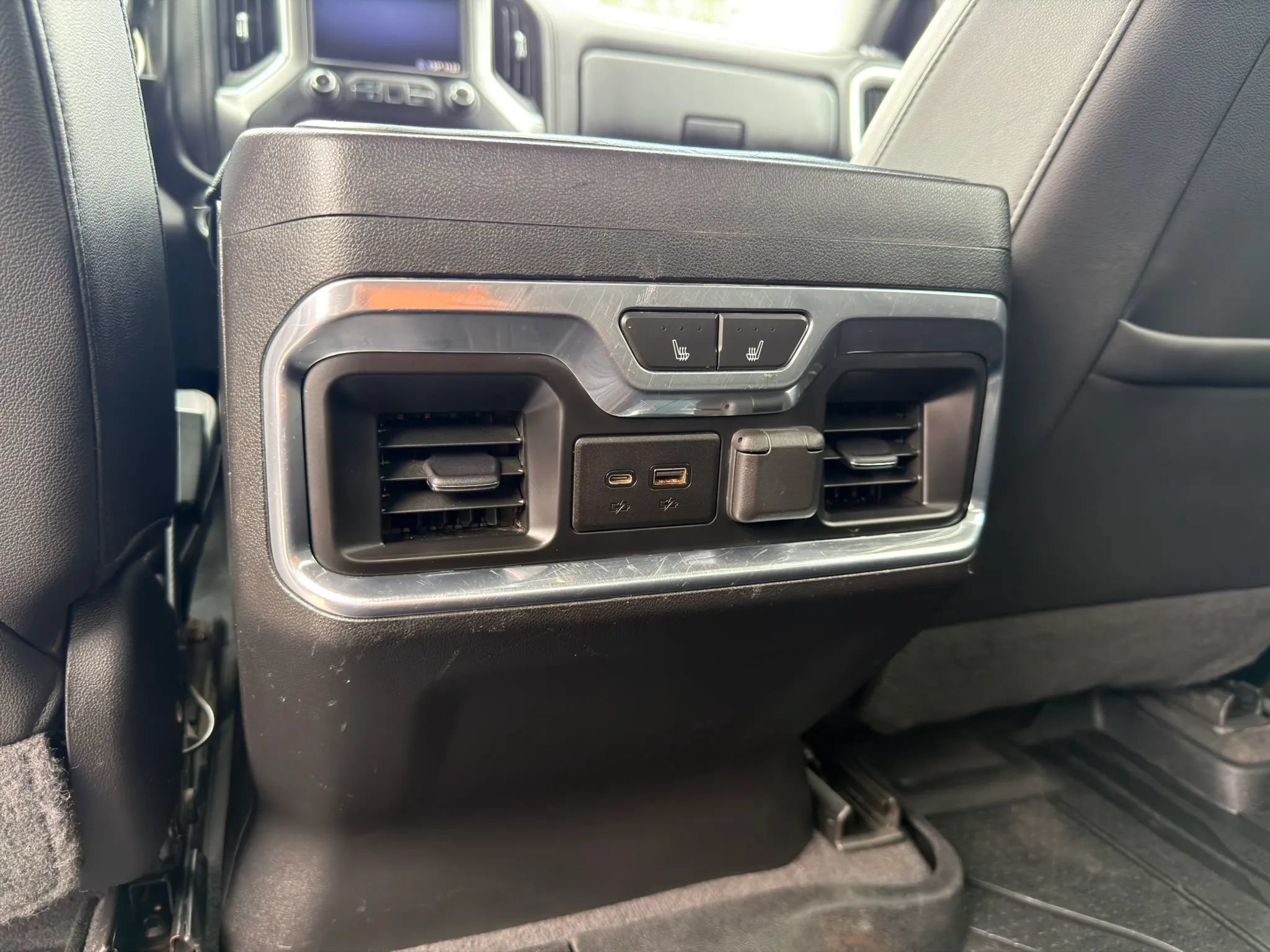 Used 2020 Chevrolet Silverado 3500 LTZ w/ LTZ Premium Package AWD/4WD image 26