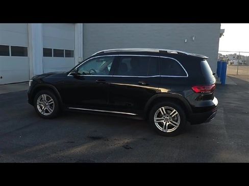 Used 2020 Mercedes-Benz GLB 250 4MATIC image 6