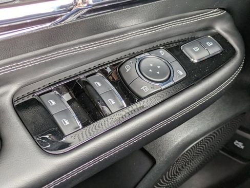 New 2026 Lincoln Corsair Reserve image 22