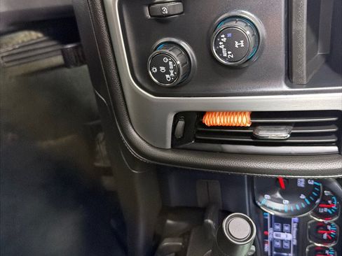 Used 2017 GMC Sierra 1500 SLT w/ SLT Premium Package AWD/4WD image 13
