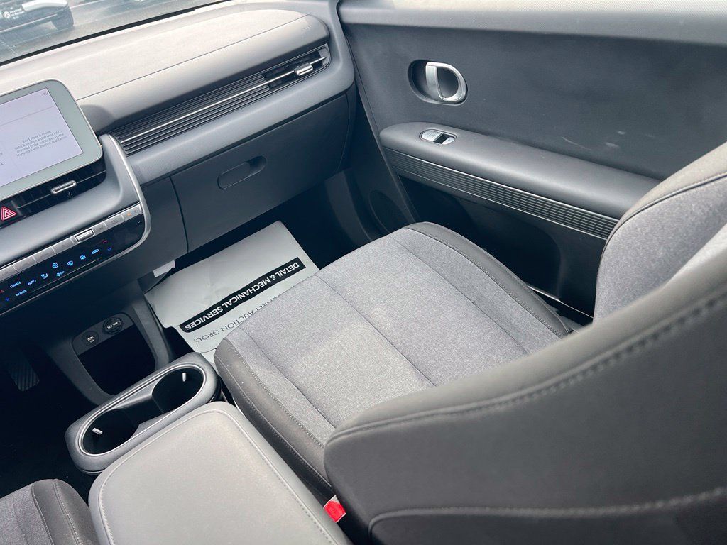 Certified 2024 Hyundai Ioniq 5 SEL RWD image 11