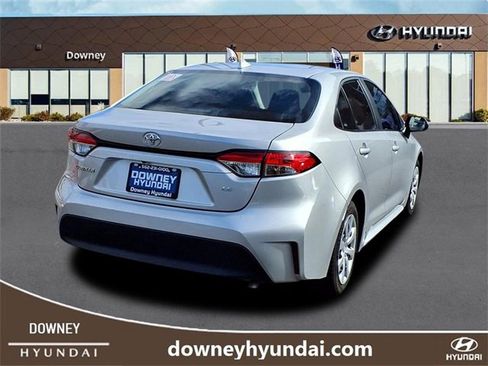 Used 2024 Toyota Corolla LE image 4