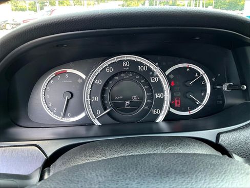 Used 2015 Honda Accord EX-L image 13