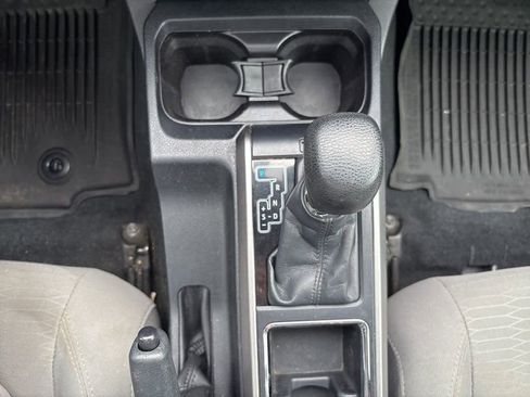 Used 2017 Toyota Tacoma SR5 image 23