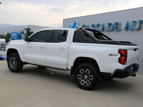 Used 2023 Chevrolet Colorado Z71 w/ Advanced Trailering Package image 6