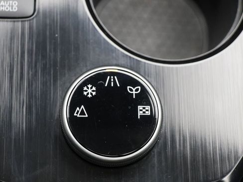 Used 2023 Nissan Rogue SL w/ SL Premium Package image 26