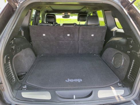 Used 2021 Jeep Grand Cherokee Summit image 7