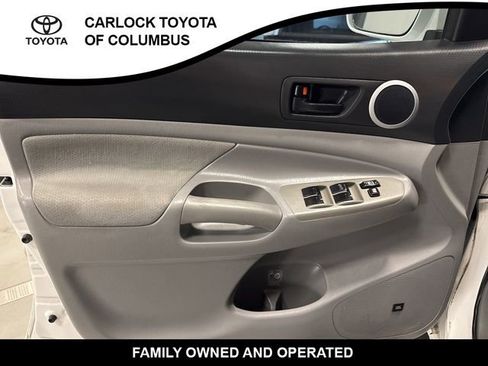 Used 2009 Toyota Tacoma PreRunner image 11