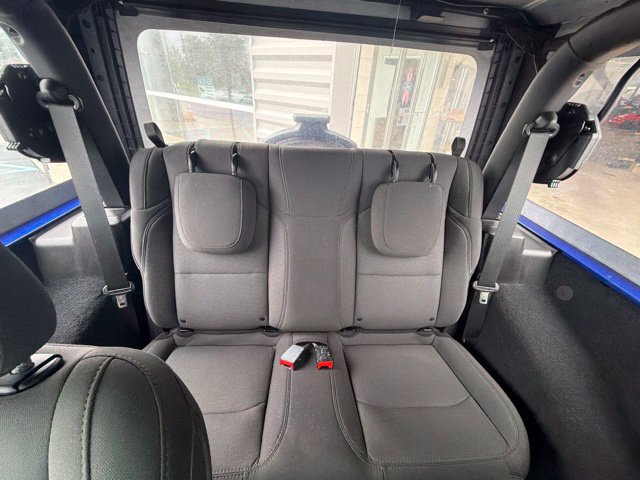 Used 2019 Jeep Wrangler Sport AWD/4WD image 23