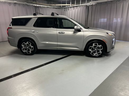 Used 2022 Hyundai Palisade Calligraphy w/ Cargo Package AWD/4WD image 8