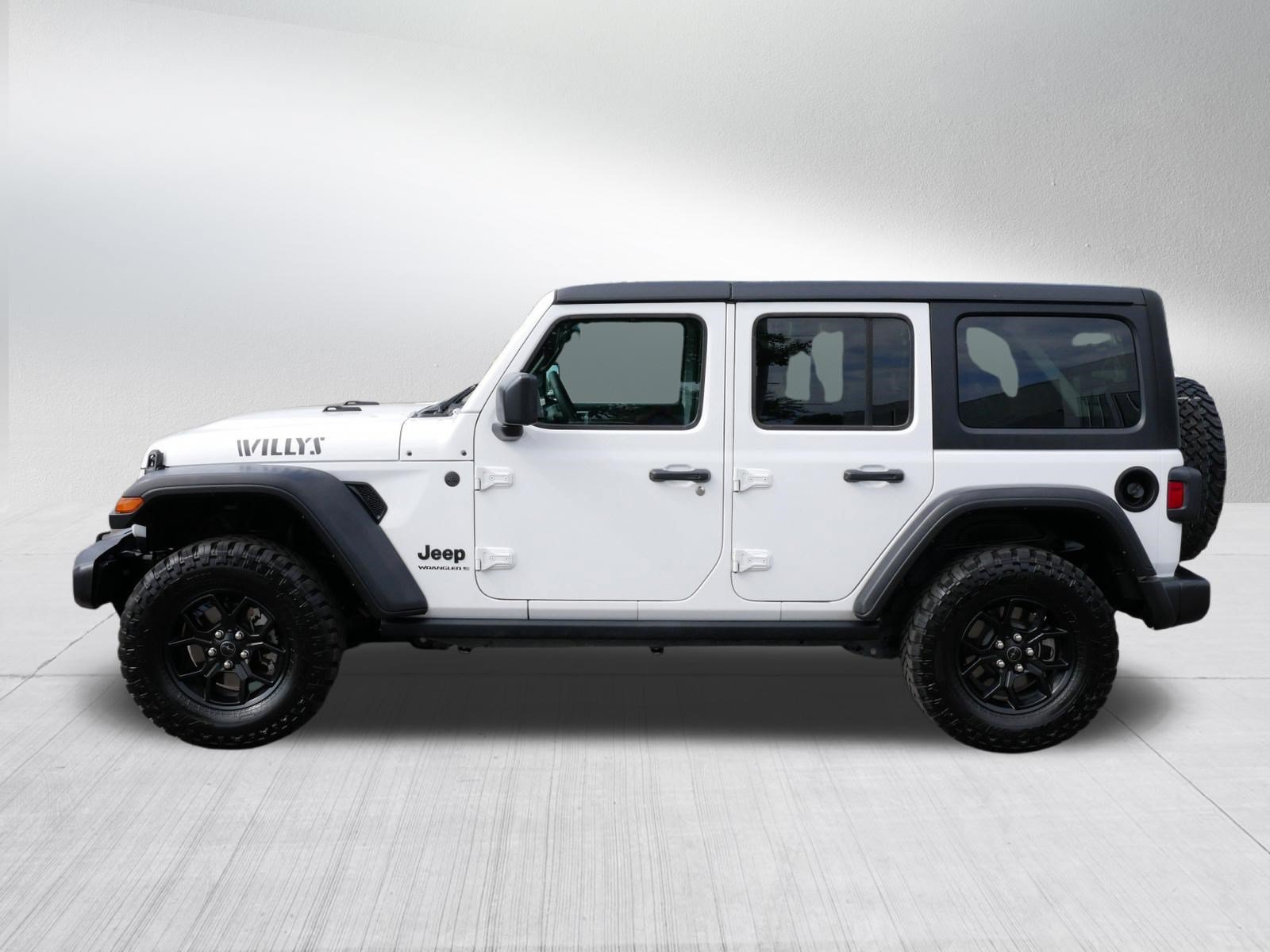 Used 2024 Jeep Wrangler Unlimited Sport AWD/4WD image 4