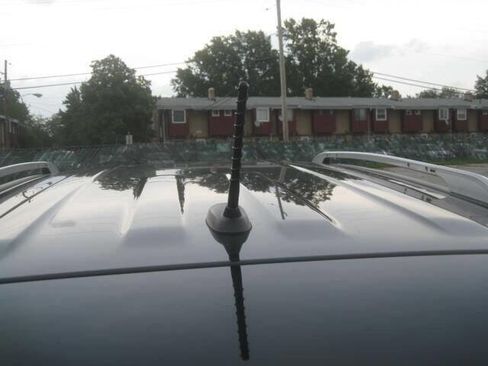 Used 2017 Nissan Pathfinder SV w/ SV Cold Weather Package image 10