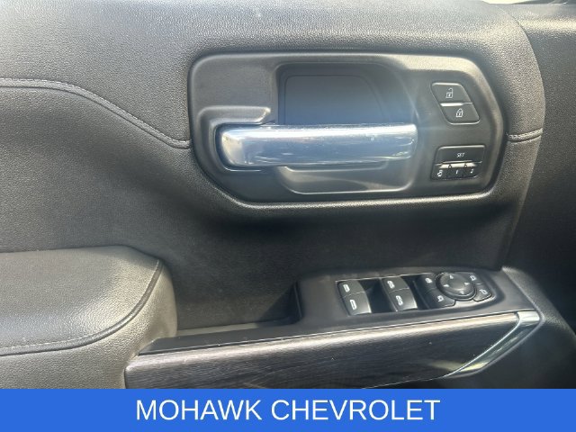 Used 2020 Chevrolet Silverado 1500 LTZ w/ LTZ Premium Package AWD/4WD image 30