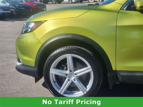 Used 2017 Nissan Rogue Sport SL w/ SL Premium Package image 7