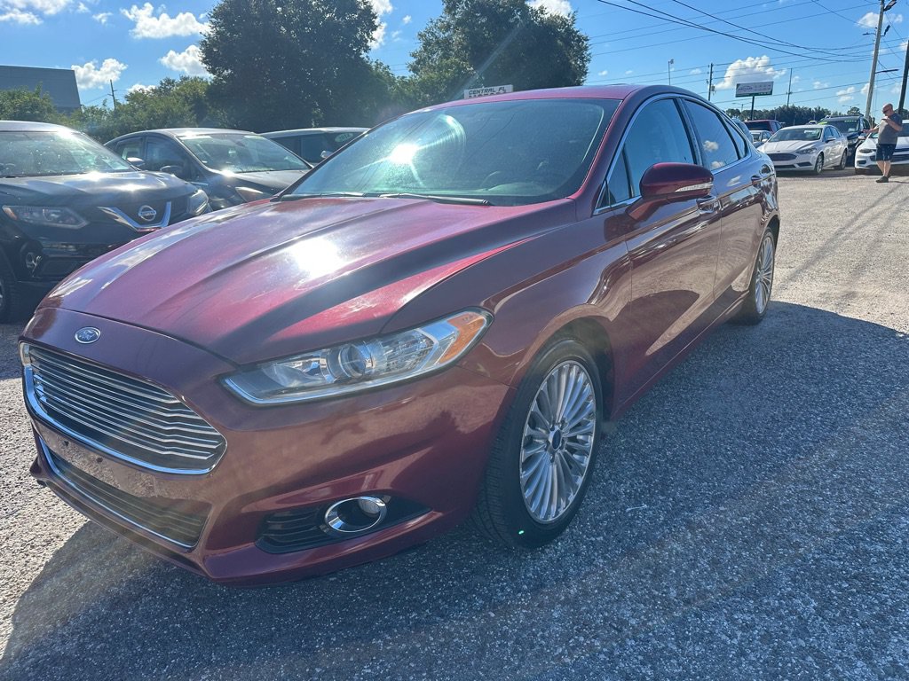 Used 2016 Ford Fusion Titanium FWD image 3