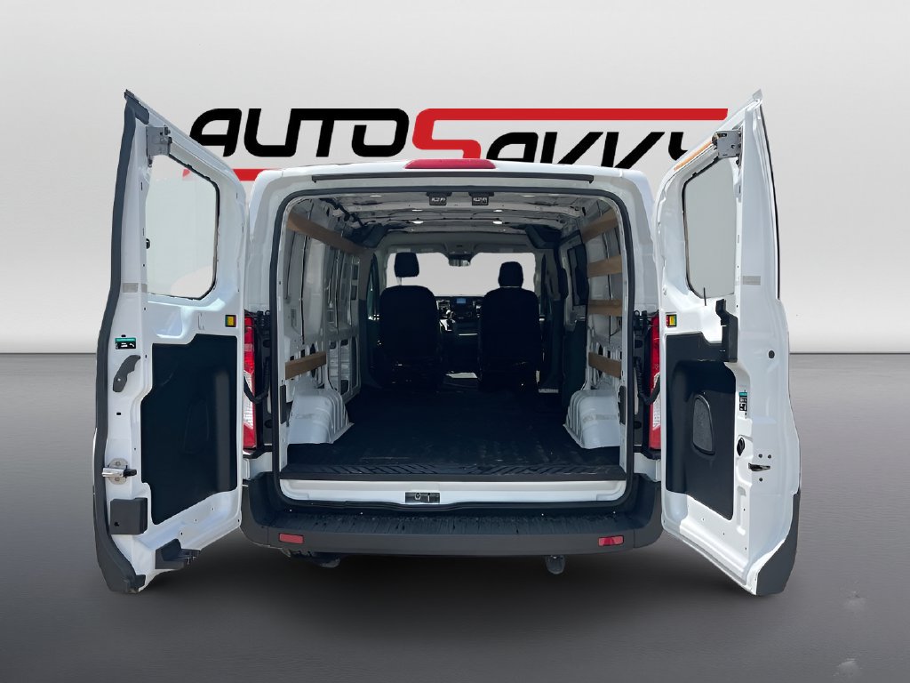 Used 2025 Ford Transit 250 Low Roof RWD image 22