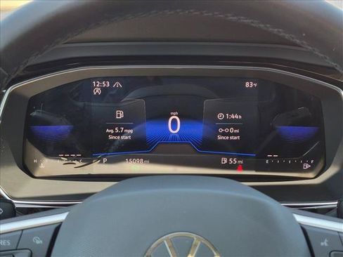 Used 2023 Volkswagen Jetta SE w/ Panoramic Sunroof Package FWD image 11