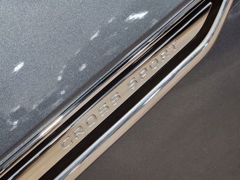 Used 2023 Volkswagen Atlas Cross Sport SE w/ Panoramic Sunroof Package image 28