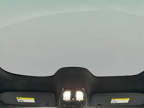 Certified 2024 Volvo C40 P8 Recharge Ultimate w/ Protection Package Premier image 14