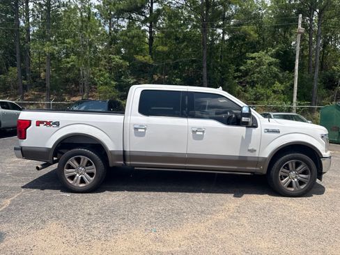 Used 2018 Ford F150 King Ranch w/ Equipment Group 601A Luxury AWD/4WD image 8