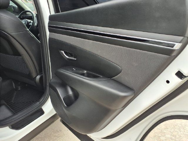 Used 2023 Hyundai Tucson SEL w/ Convenience Package AWD/4WD image 21