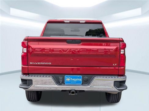 Used 2021 Chevrolet Silverado 1500 LT AWD/4WD image 5