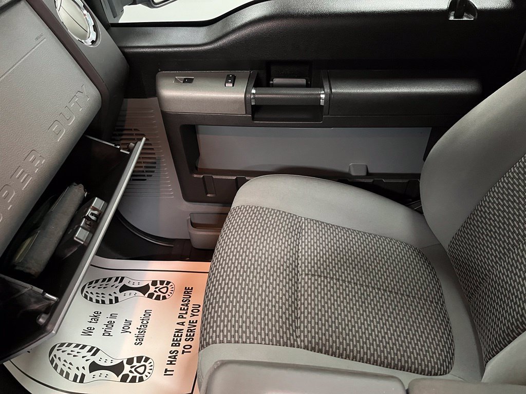 Used 2011 Ford F250 XLT w/ XLT Interior Pkg AWD/4WD image 38
