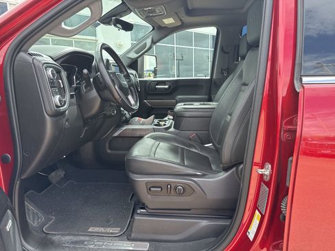 Used 2021 GMC Sierra 2500 Denali w/ Denali Ultimate Package image 12