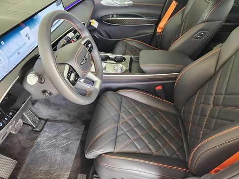 New 2026 Genesis GV70 3.5T Sport Prestige AWD/4WD image 8