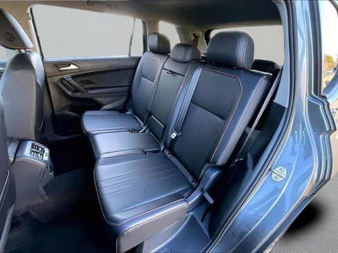 Used 2024 Volkswagen Tiguan Wolfsburg Edition image 15
