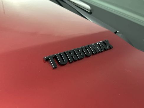 Used 2025 Chevrolet Silverado 1500 RST w/ LPO, Dark Essentials Package AWD/4WD image 31