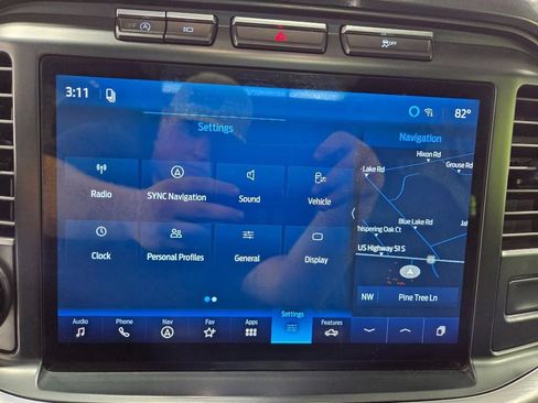 Used 2021 Ford F150 Lariat w/ Equipment Group 502A High AWD/4WD image 45