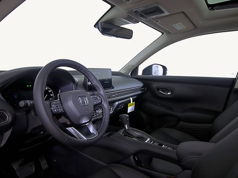 Certified 2026 Honda HR-V EX-L image 21