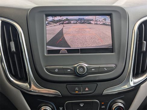 Certified 2023 Chevrolet Equinox LS w/ Driver Confidence II Package image 17