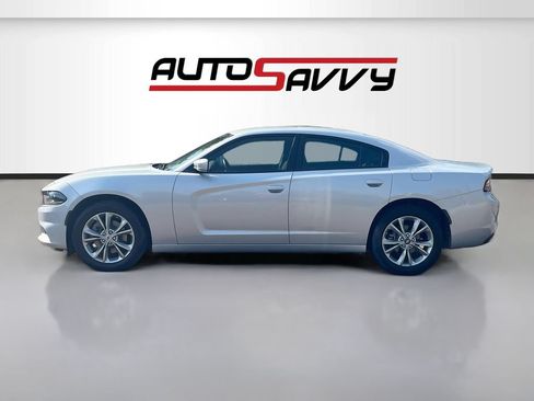 Used 2022 Dodge Charger SXT w/ Driver Convenience Group AWD/4WD image 4