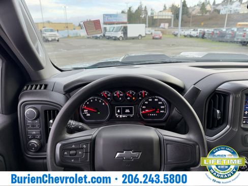 Used 2023 Chevrolet Silverado 1500 Custom Trail Boss w/ LPO, Dark Essentials Package image 12