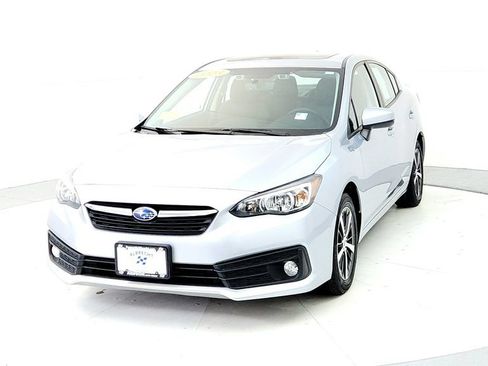Used 2023 Subaru Impreza 2.0i Premium AWD/4WD image 2