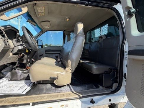 Used 2008 Ford F450 XL image 13